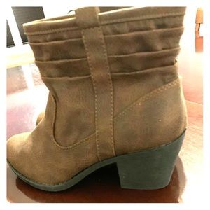 Arizona booties - NEW